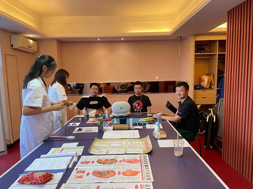 中路公司工會(huì)開展“關(guān)愛職工送健康”中醫(yī)理療活動(dòng).png 中路公司工會(huì)開展“關(guān)愛職工送健康”中醫(yī)理療活動(dòng).png